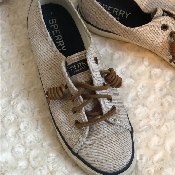 Sperry boat sneaker slip on - Picture 2 of 3